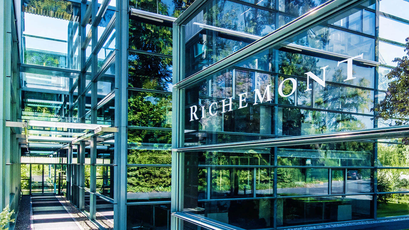 Richemont’s Farfetch Fallout: Unveiling Financial Independence and Strategic Shifts in Luxury Market Dynamics